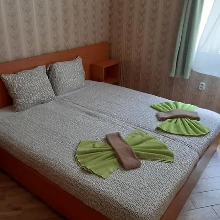 Elmona База отдыха *